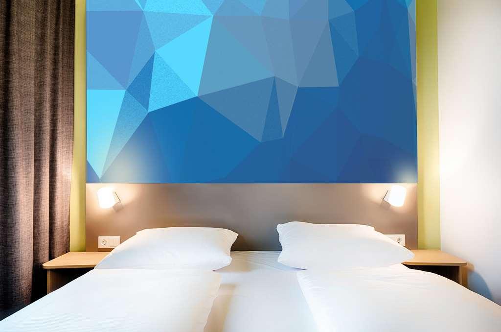 B&B Hotel Villingen-Schwenningen Ruang foto