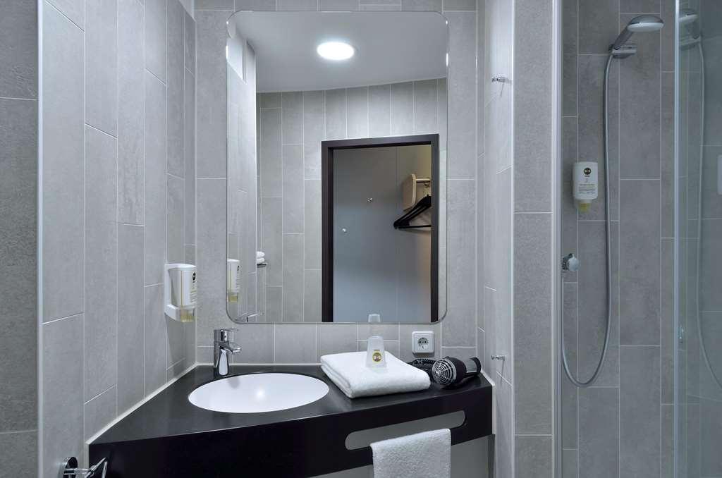 B&B Hotel Villingen-Schwenningen Bagian luar foto