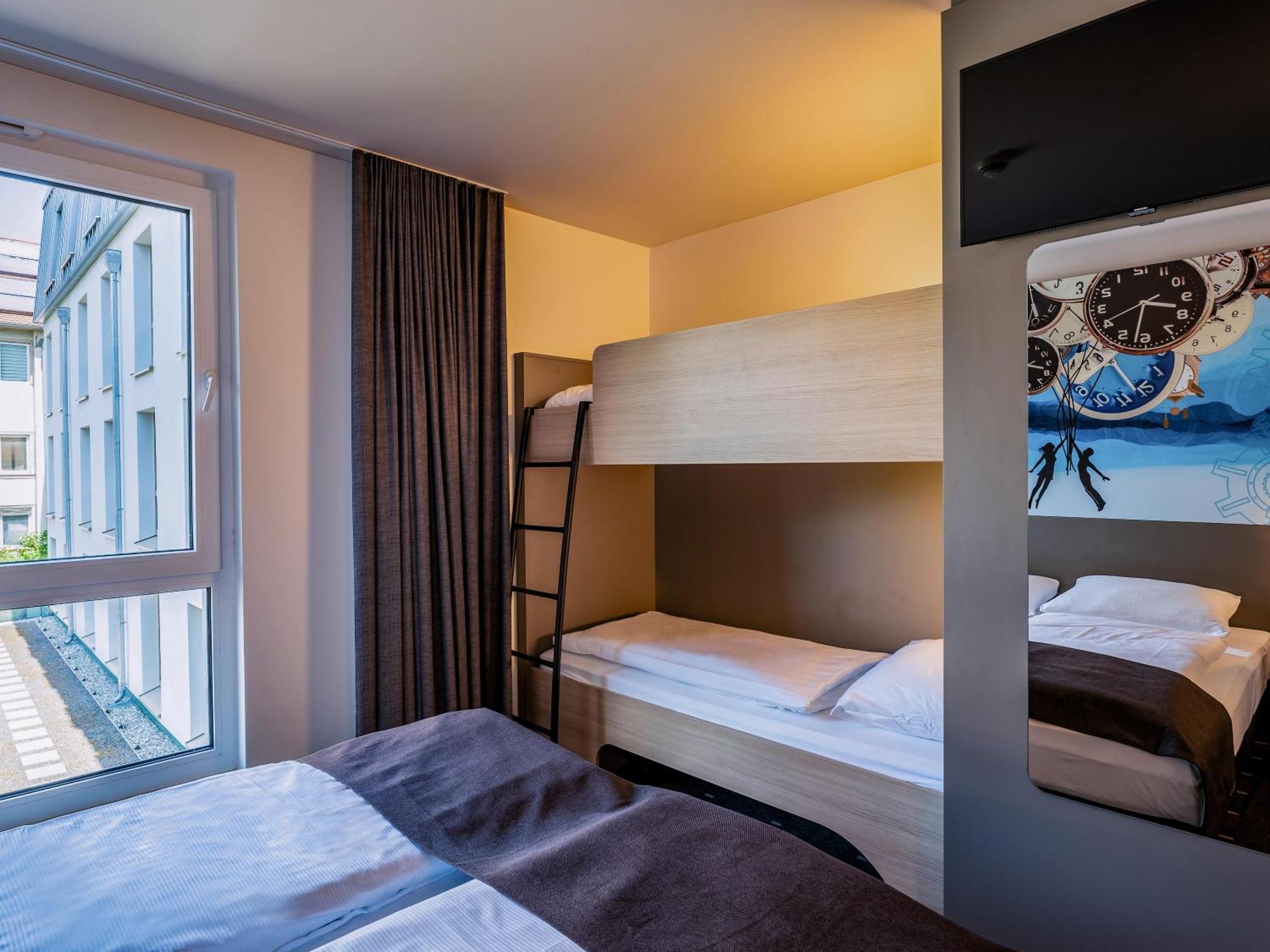 B&B Hotel Villingen-Schwenningen Bagian luar foto
